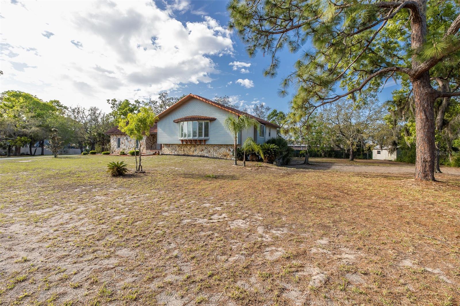 Image 35 of 77 For 9947 Grove Drive