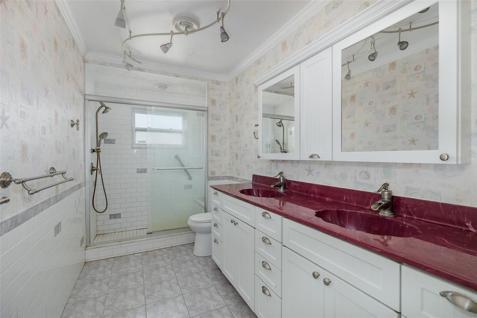 Image 42 of 77 For 9947 Grove Drive