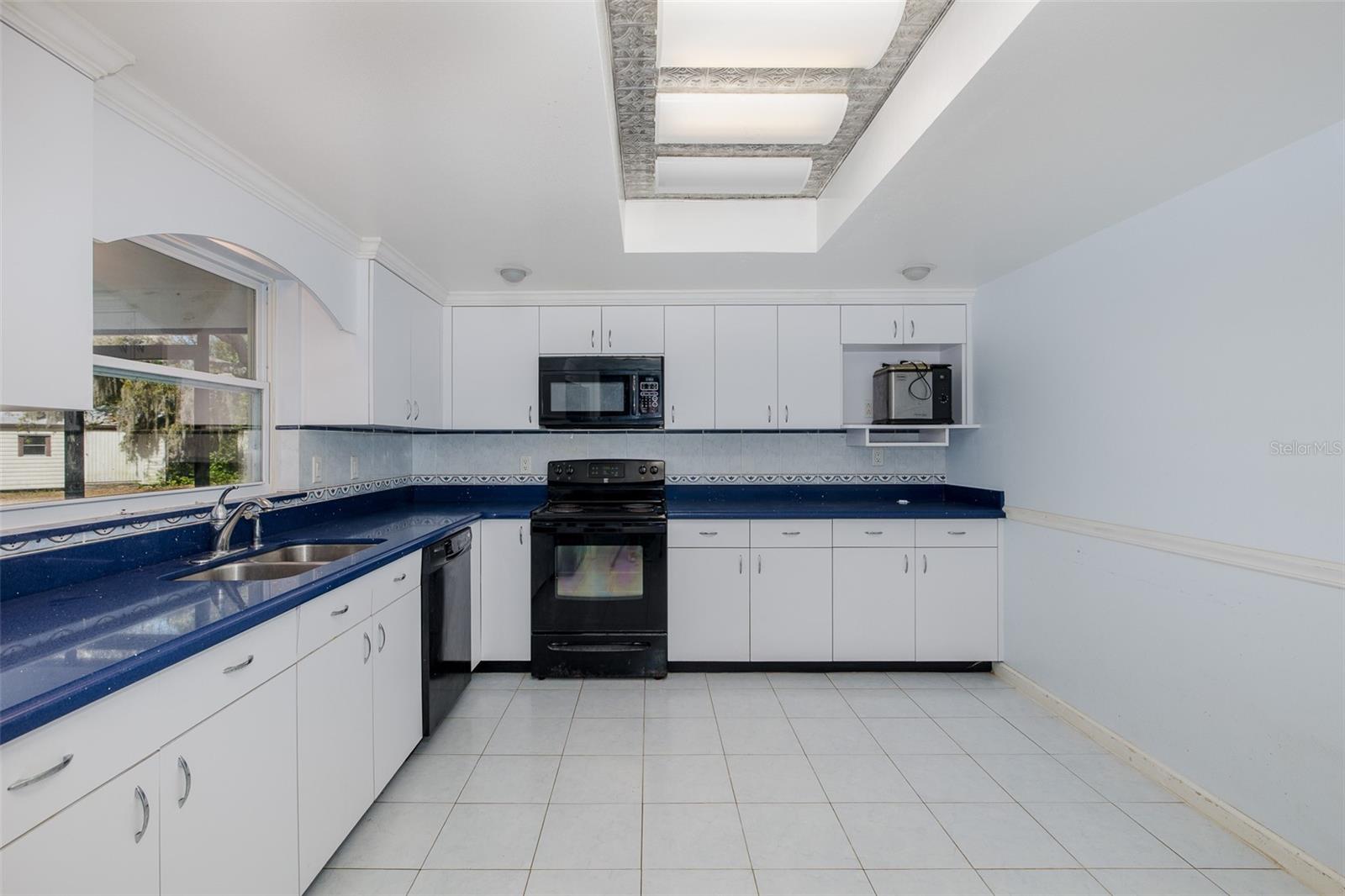 Image 45 of 77 For 9947 Grove Drive