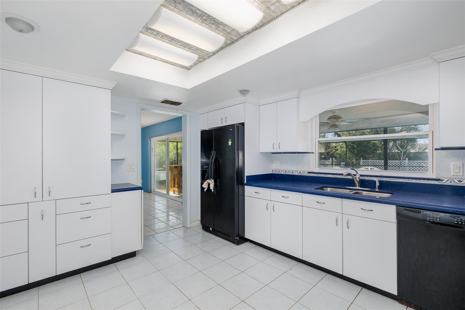 Image 47 of 77 For 9947 Grove Drive