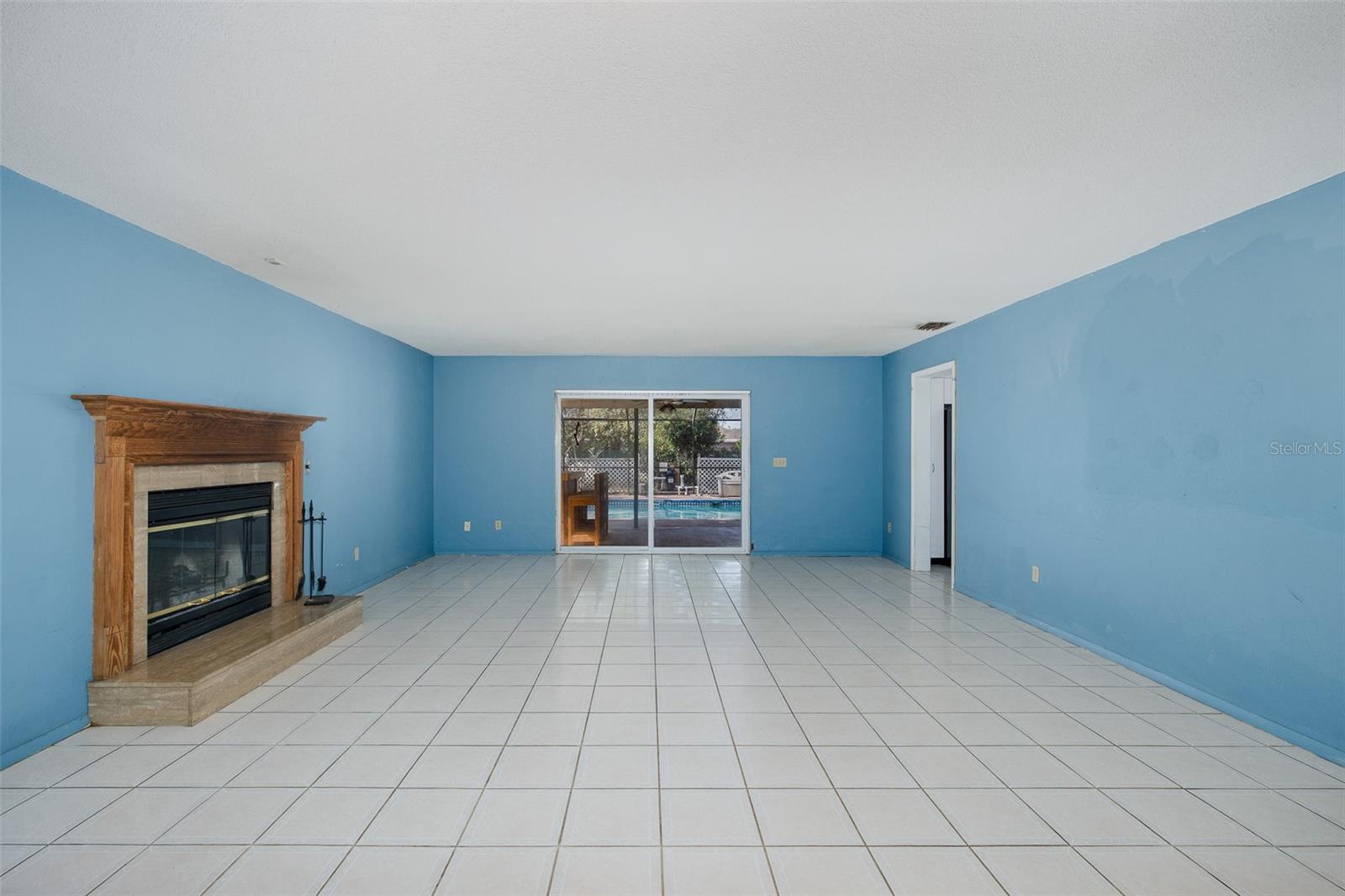 Image 58 of 77 For 9947 Grove Drive