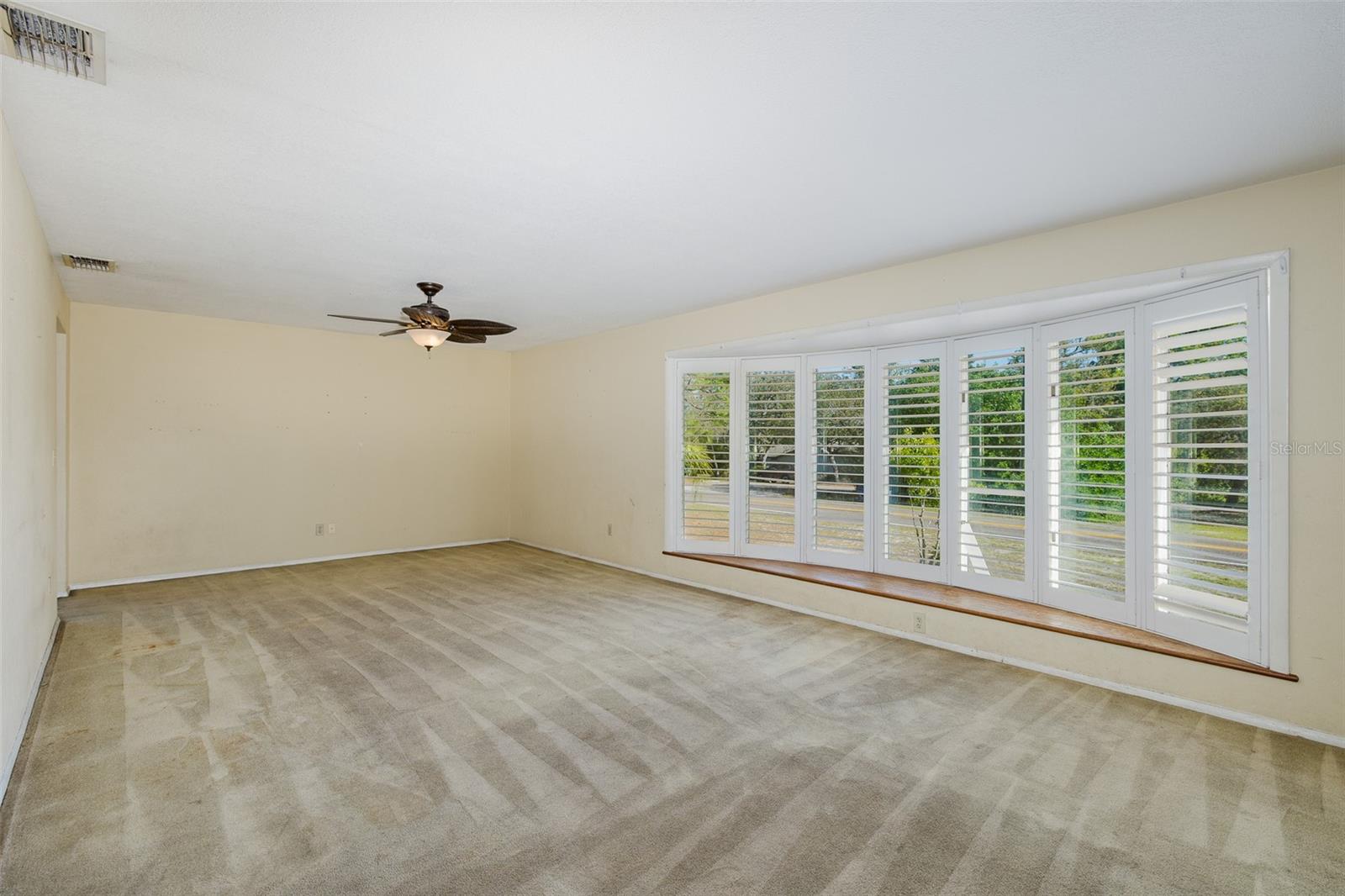 Image 62 of 77 For 9947 Grove Drive