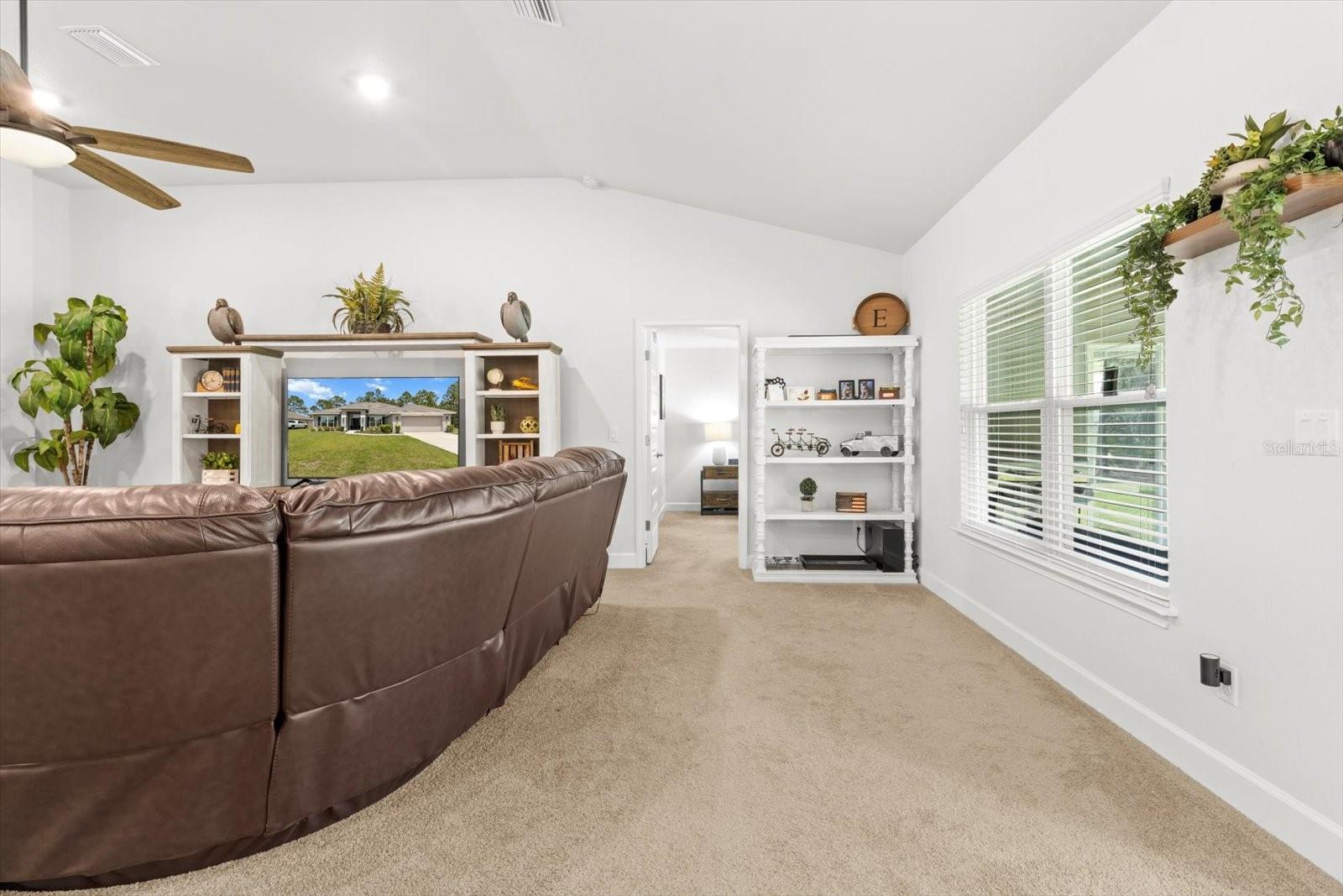 Image 11 of 43 For 11042 Heth Court