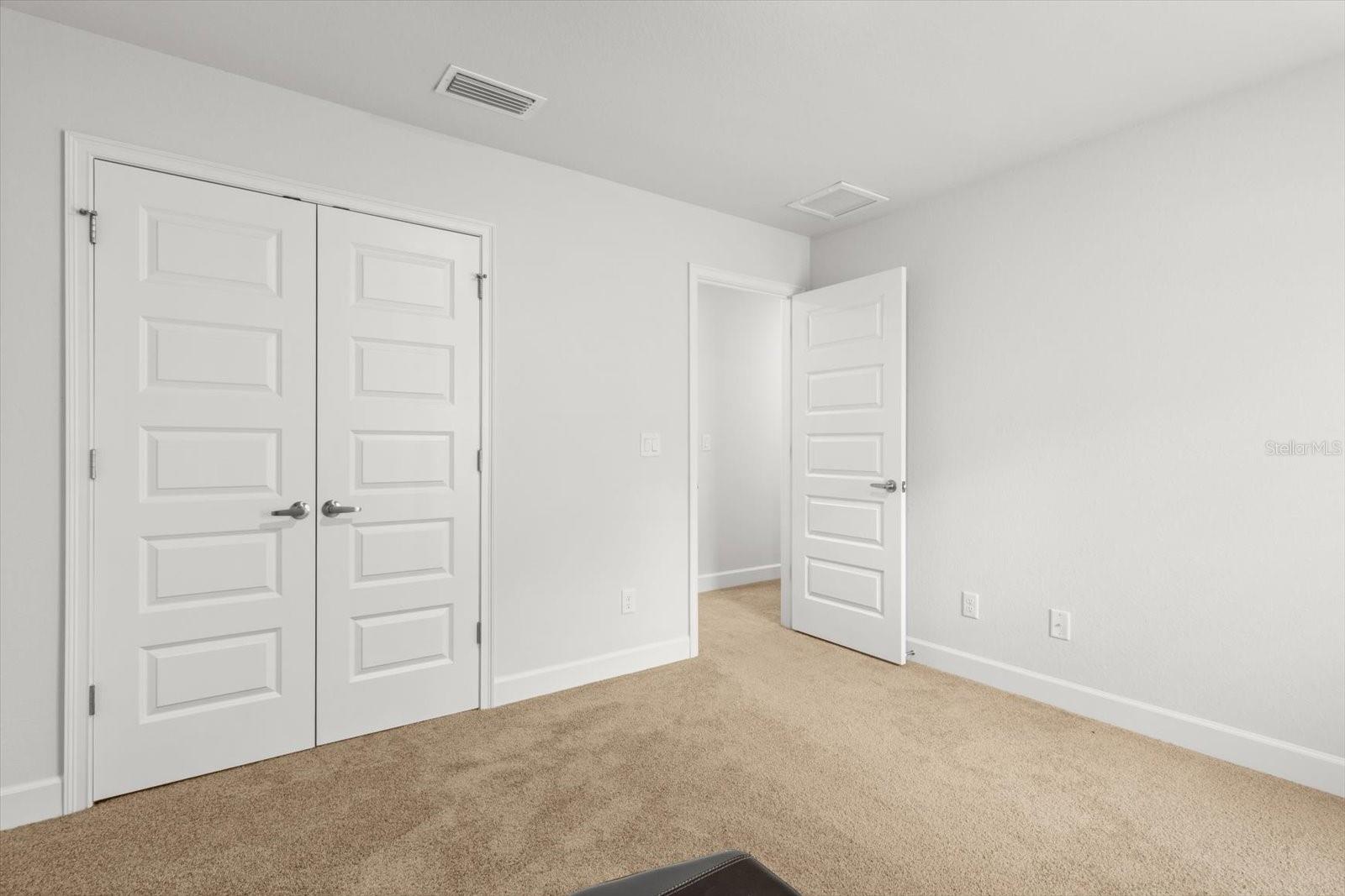 Image 18 of 43 For 11042 Heth Court