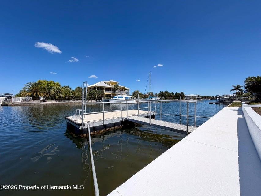 Image 11 of 50 For 3473 Gulf Coast Drive