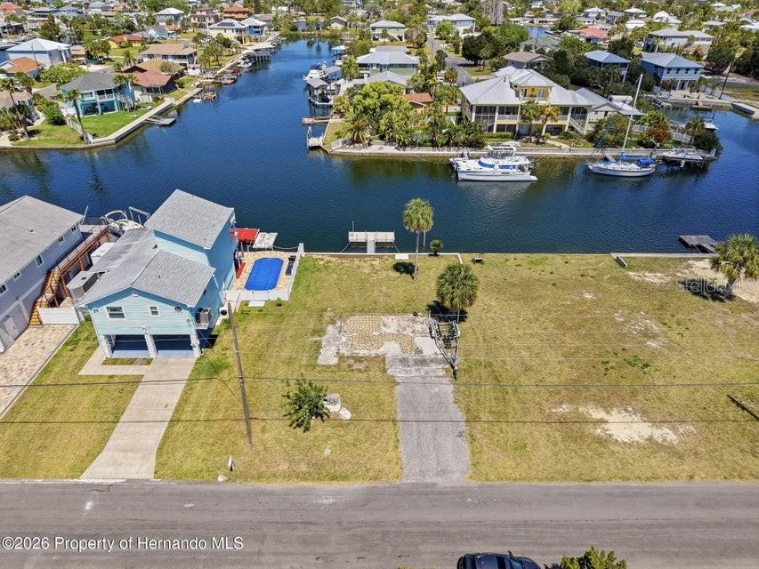 Image 16 of 50 For 3473 Gulf Coast Drive