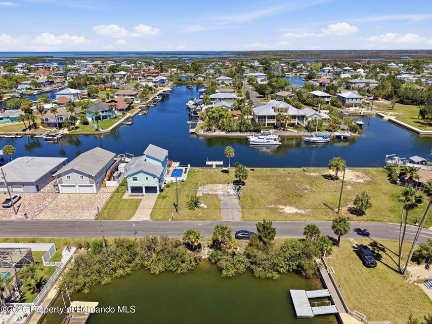 Image 3 of 50 For 3473 Gulf Coast Drive