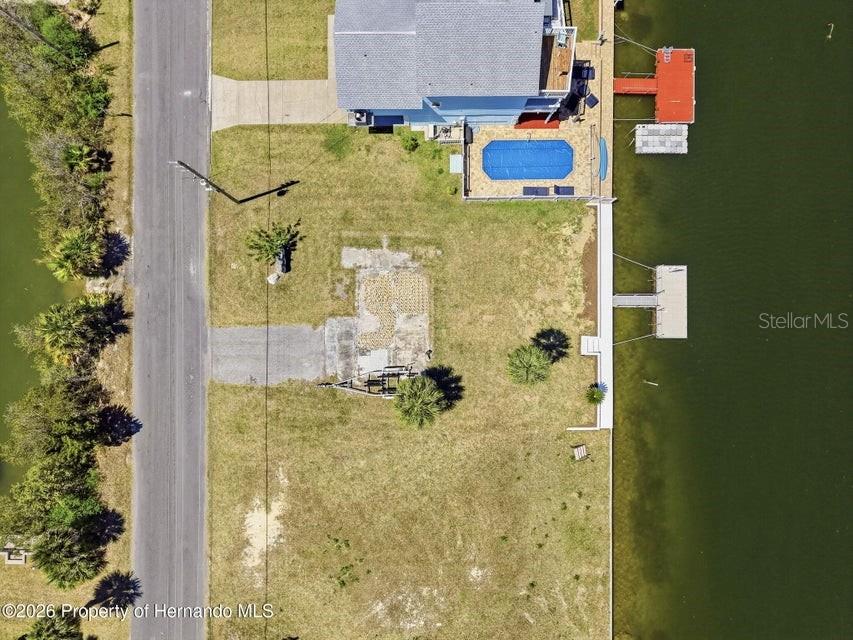 Image 34 of 50 For 3473 Gulf Coast Drive