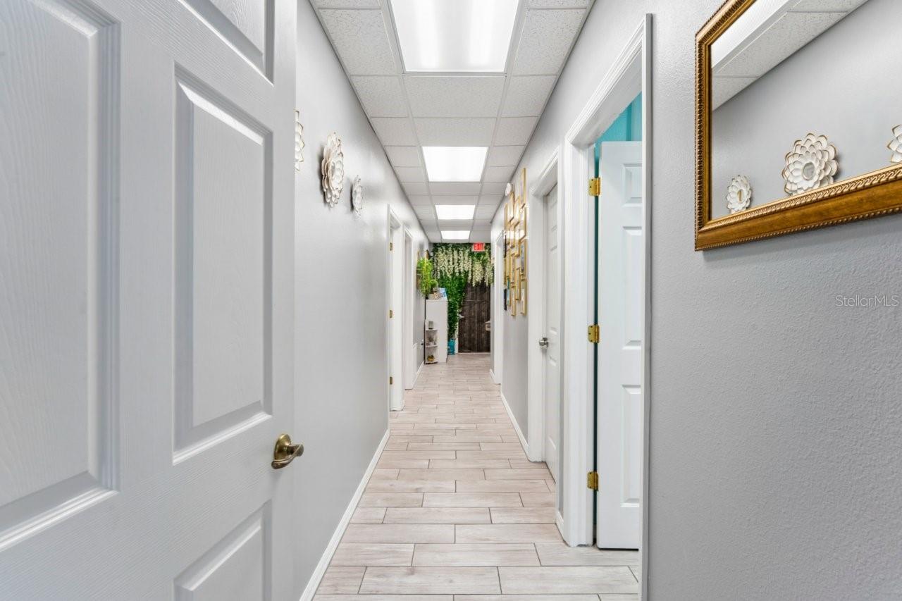 Listing photo id 40 for 5330 Spring Hill Drive A