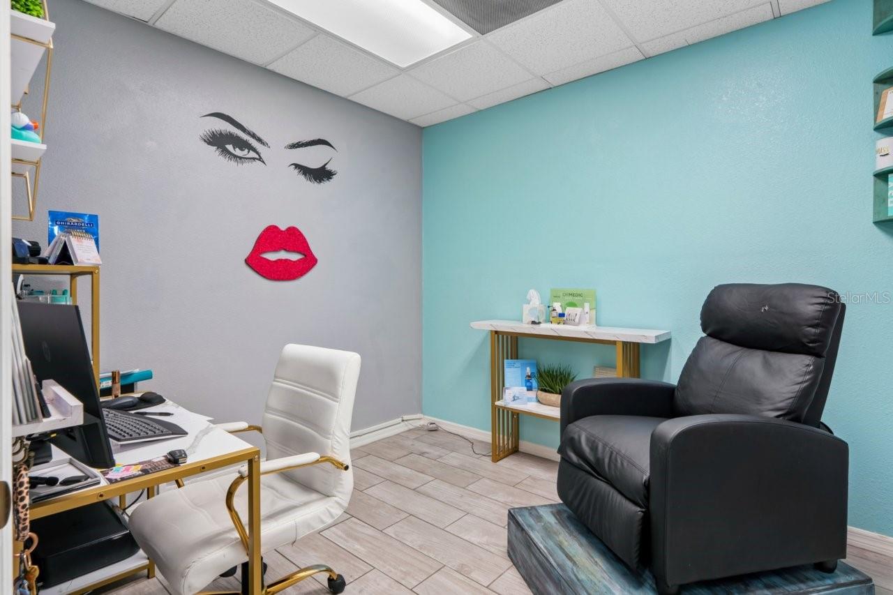 Listing photo id 48 for 5330 Spring Hill Drive A