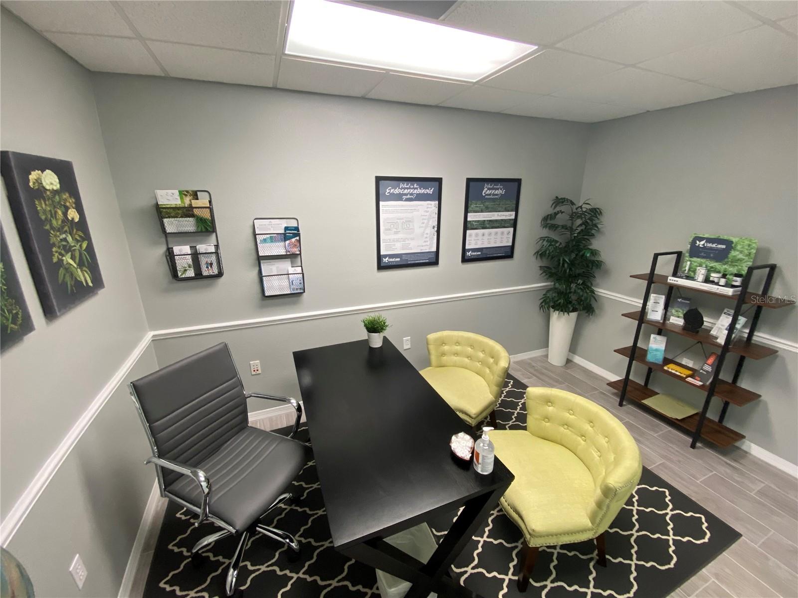 Listing photo id 54 for 5330 Spring Hill Drive A