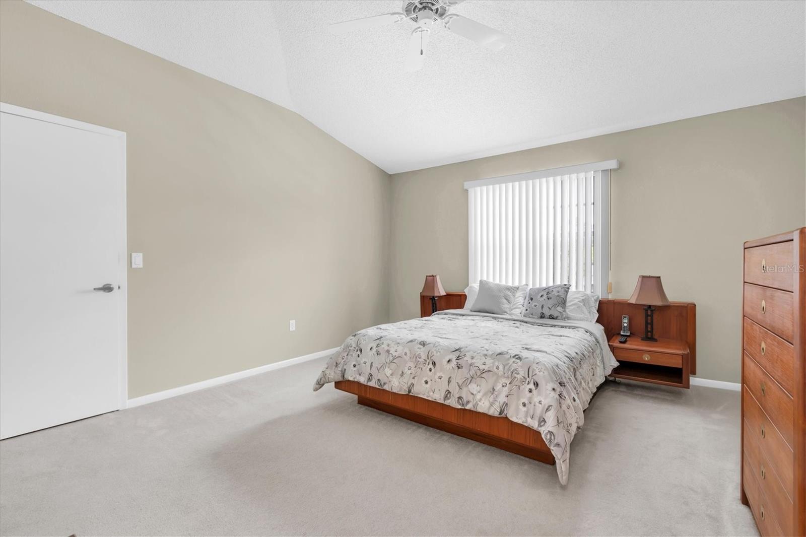 Image 31 of 59 For 2487 Saddlewood Lane