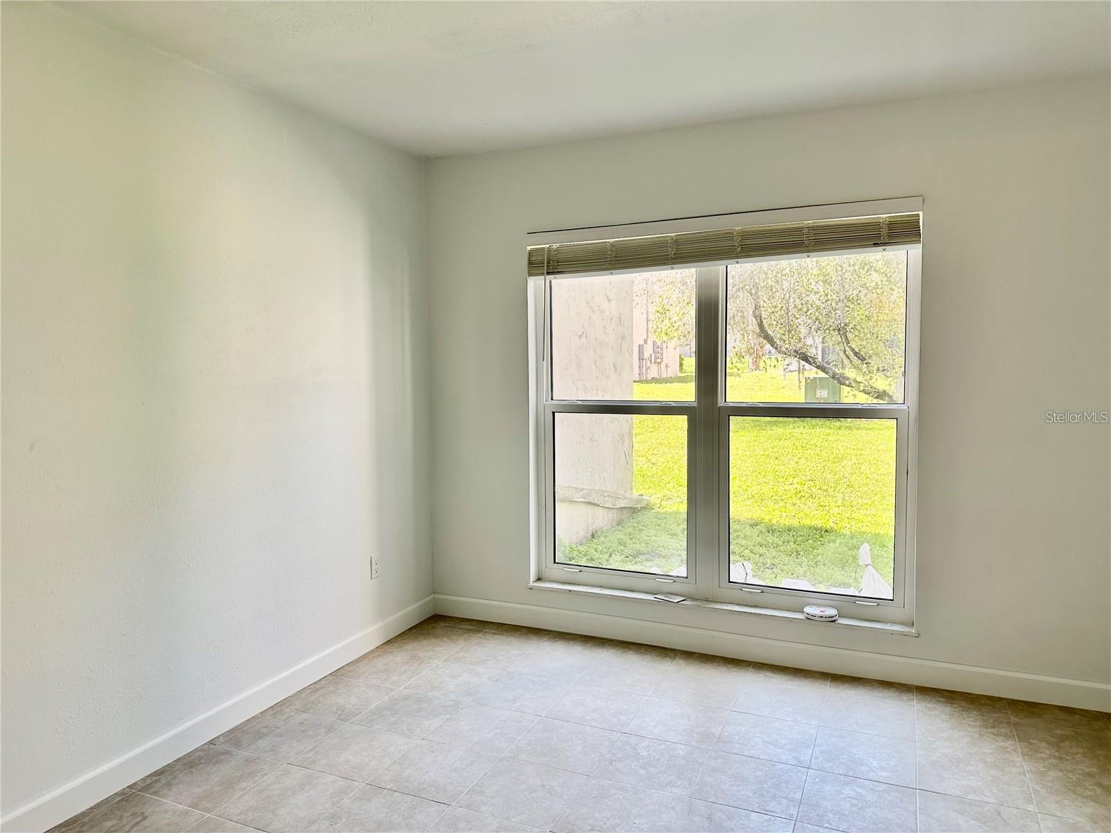 Image 18 of 30 For 2625 State Road 590 1414