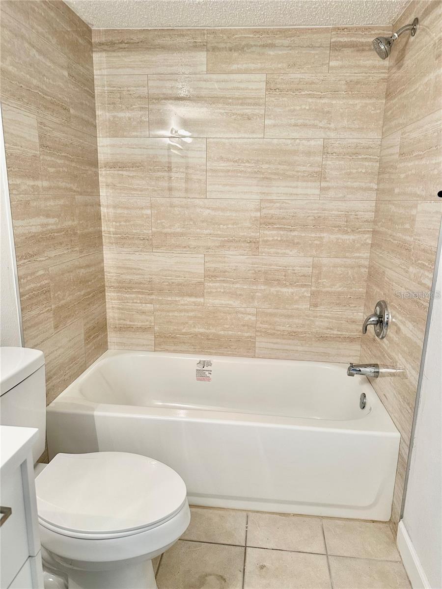 Image 23 of 30 For 2625 State Road 590 1414