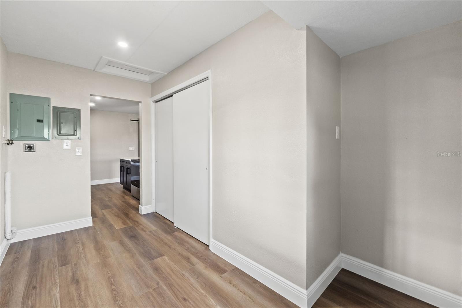 Image 23 of 39 For 1173 Cobblestone Drive