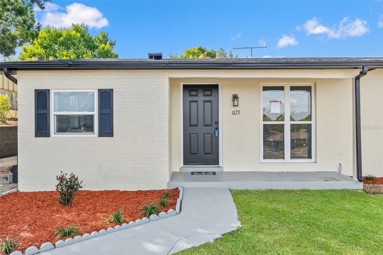 Image 9 of 39 For 1173 Cobblestone Drive