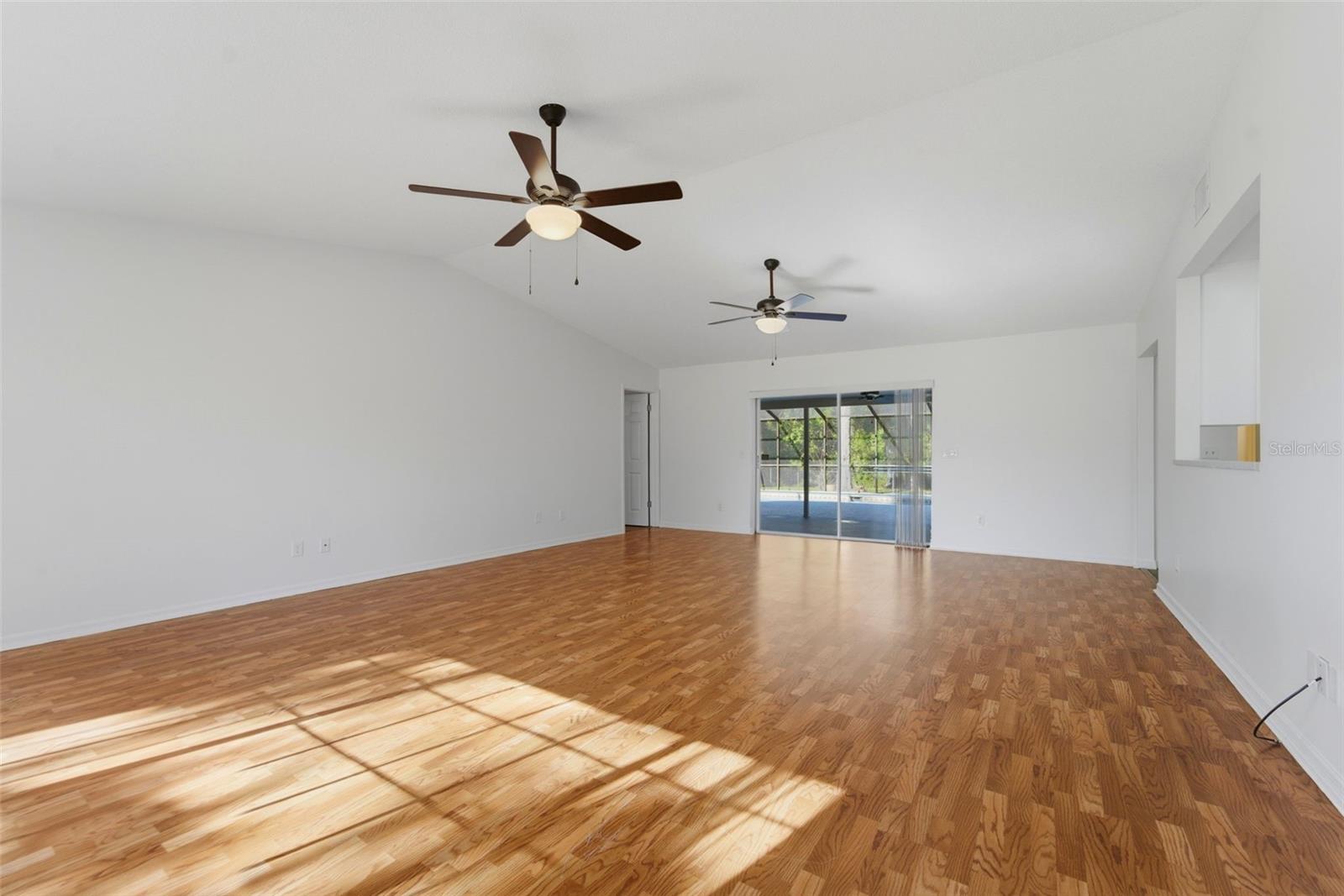 Image 12 of 39 For 9421 Wallien Drive