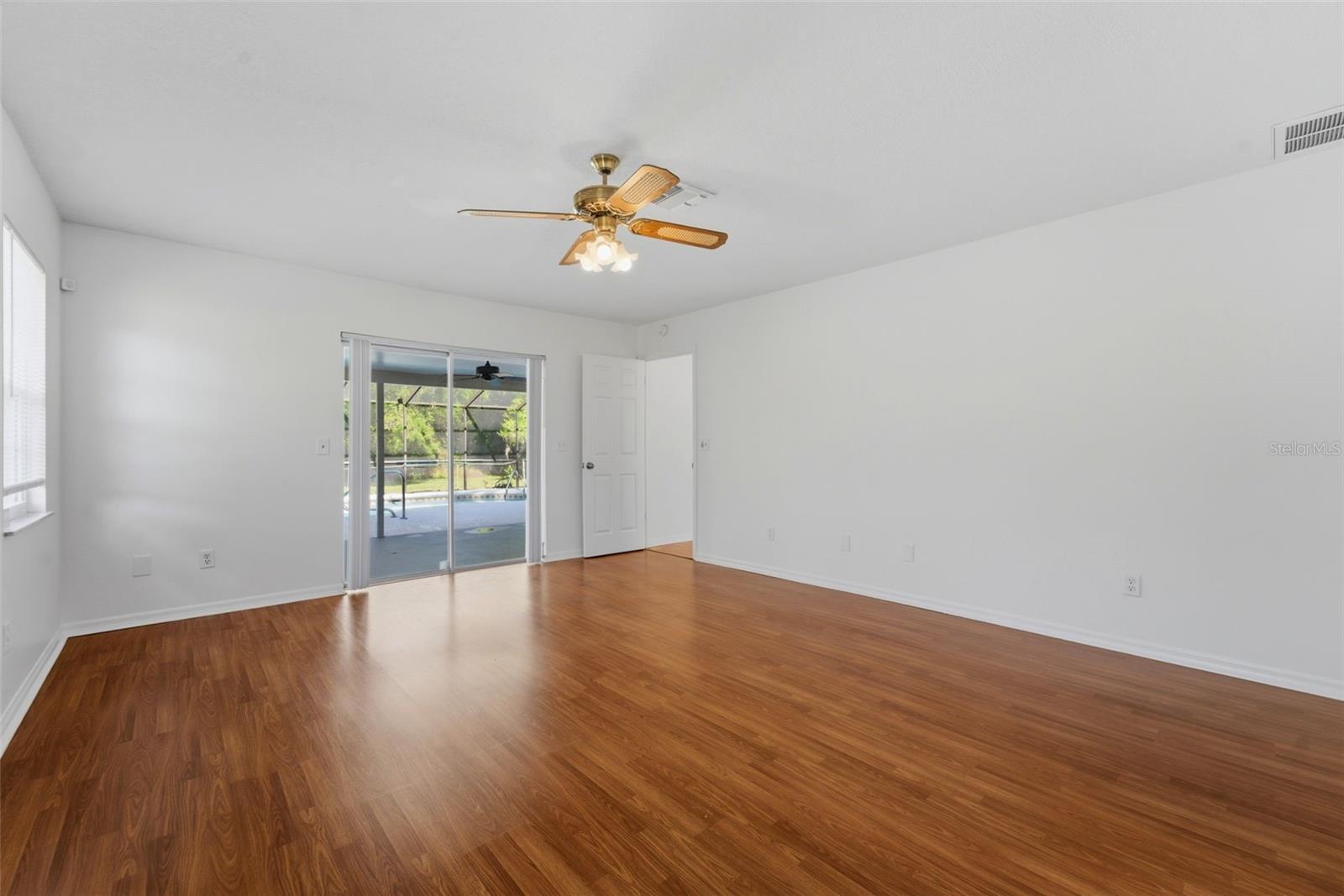 Image 13 of 39 For 9421 Wallien Drive