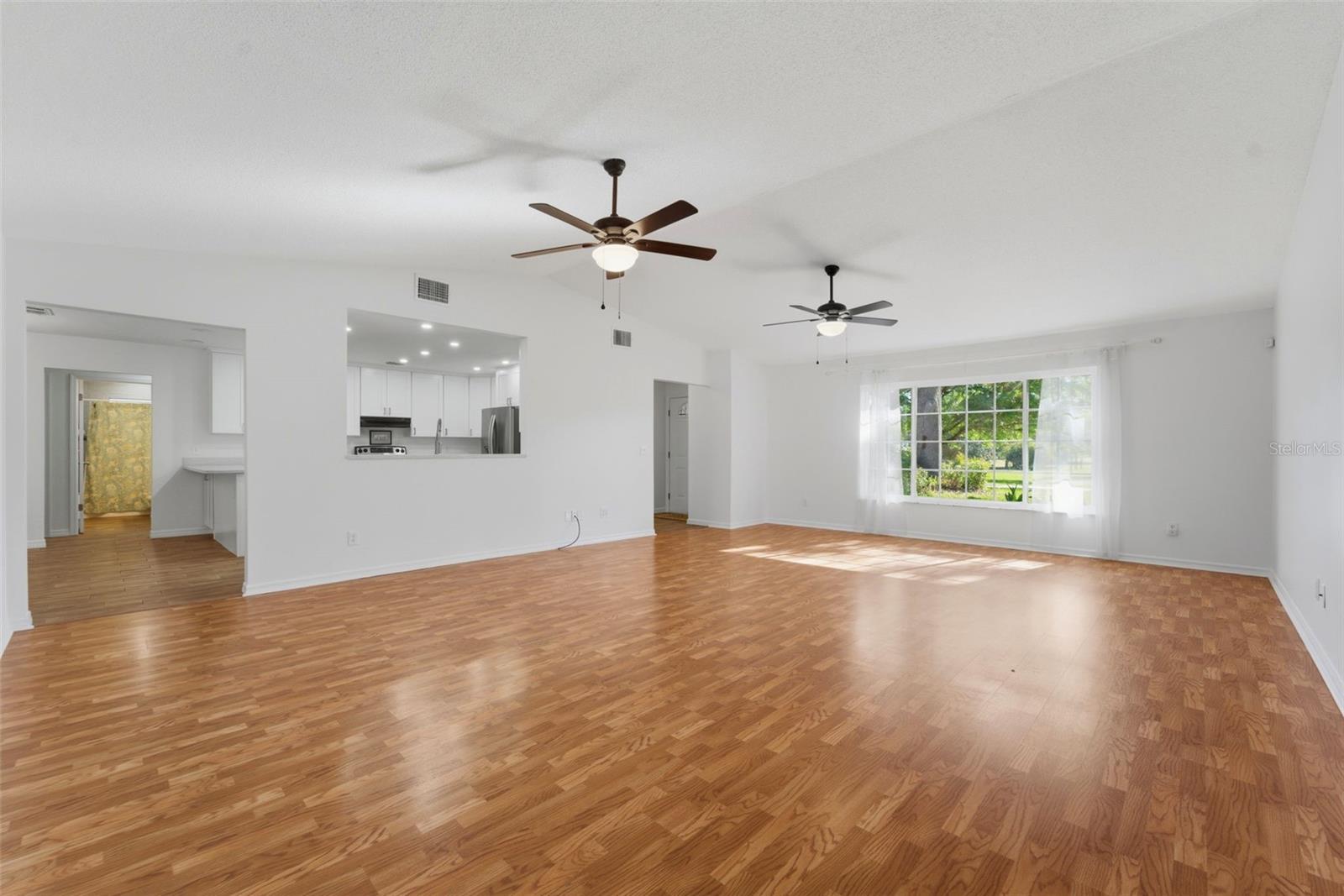 Image 15 of 39 For 9421 Wallien Drive