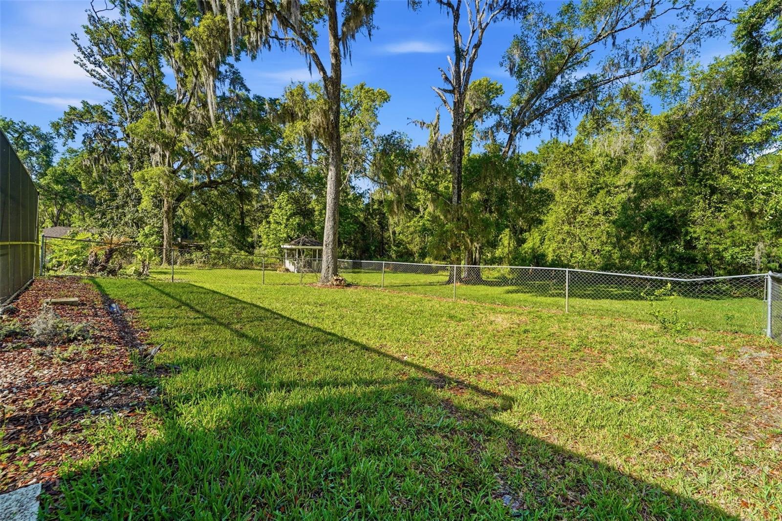 Image 30 of 39 For 9421 Wallien Drive