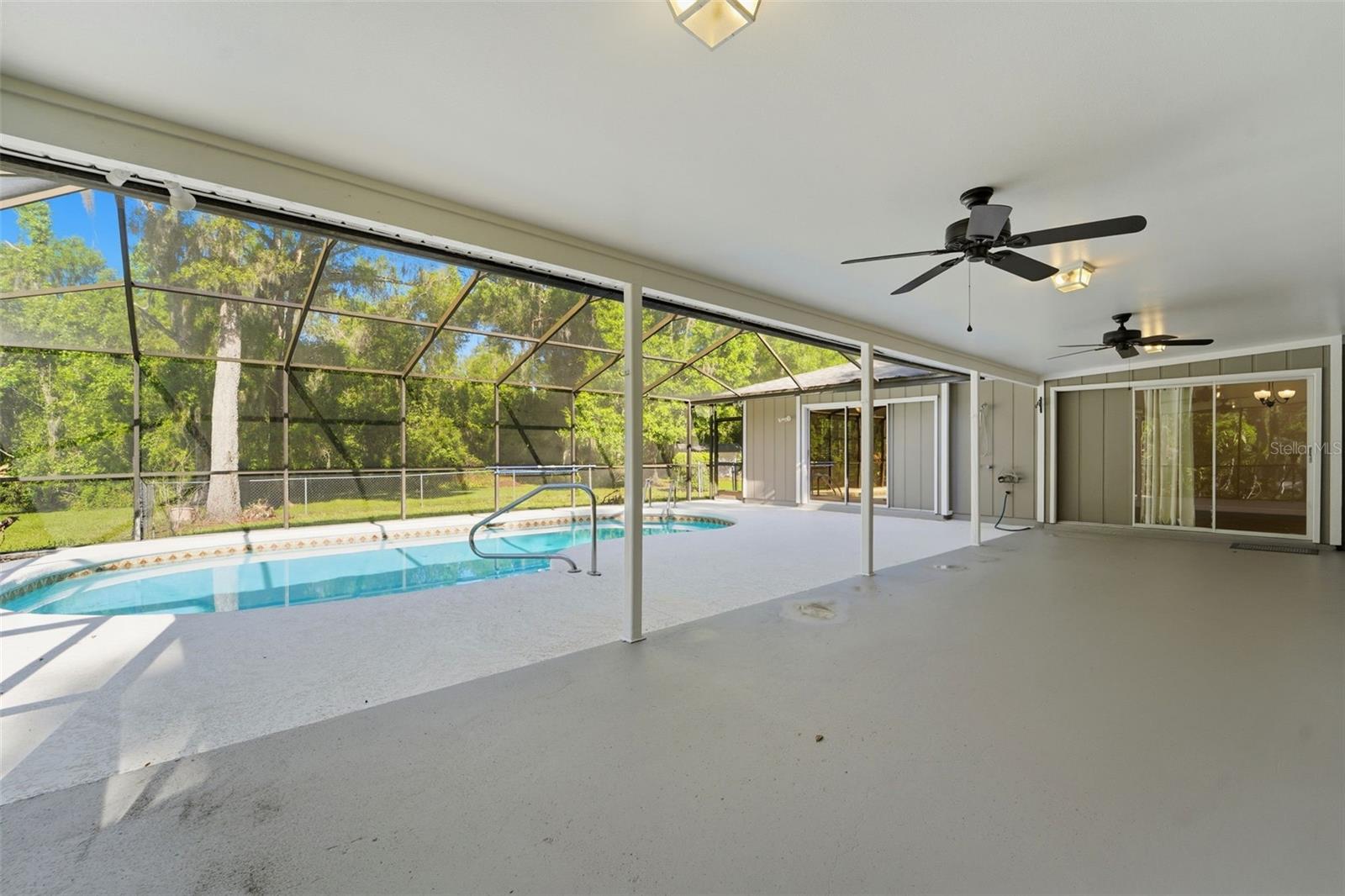 Image 31 of 39 For 9421 Wallien Drive