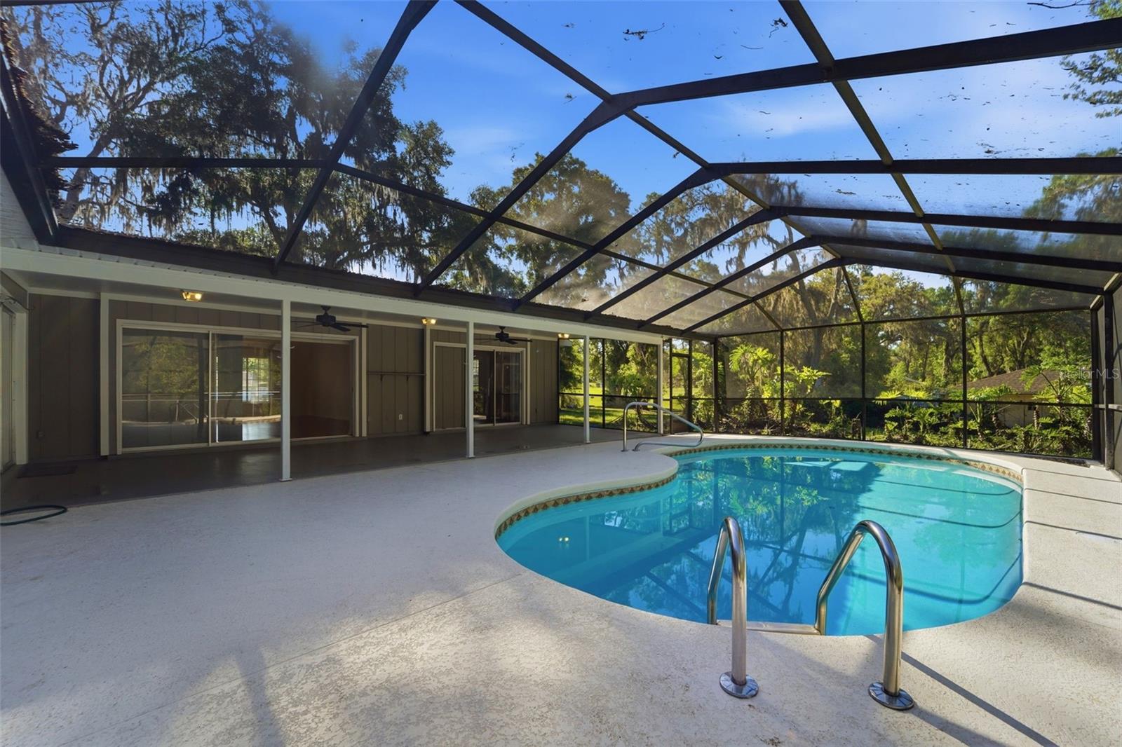 Image 33 of 39 For 9421 Wallien Drive