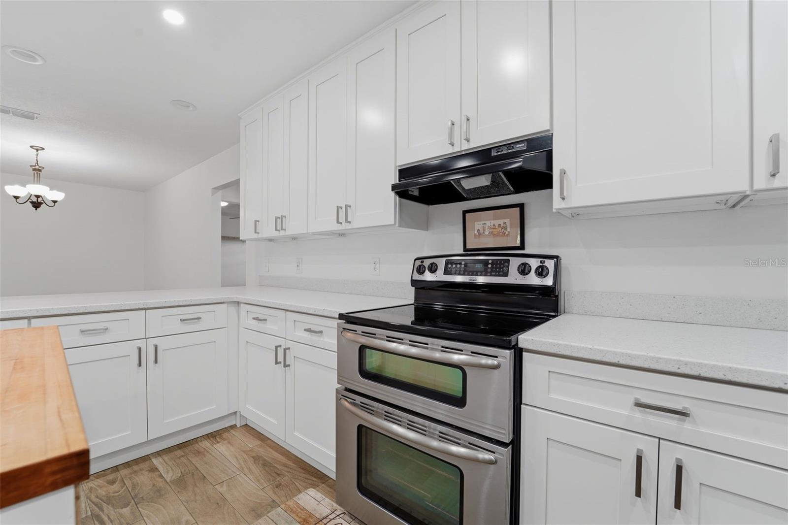 Image 8 of 39 For 9421 Wallien Drive