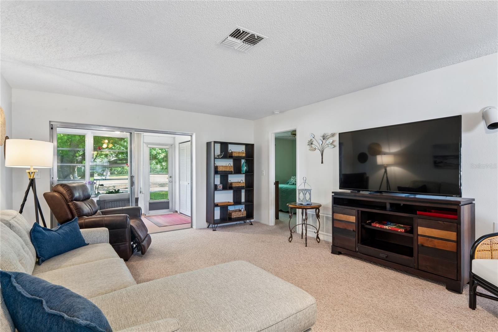 Image 14 of 50 For 12518 Dearborn Drive 12518