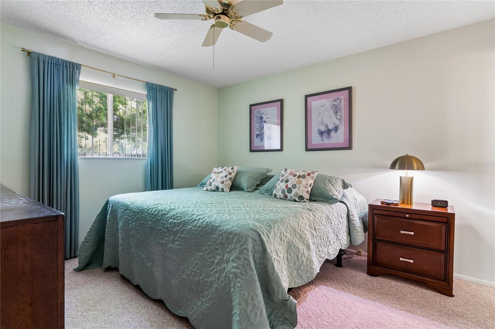 Image 17 of 50 For 12518 Dearborn Drive 12518