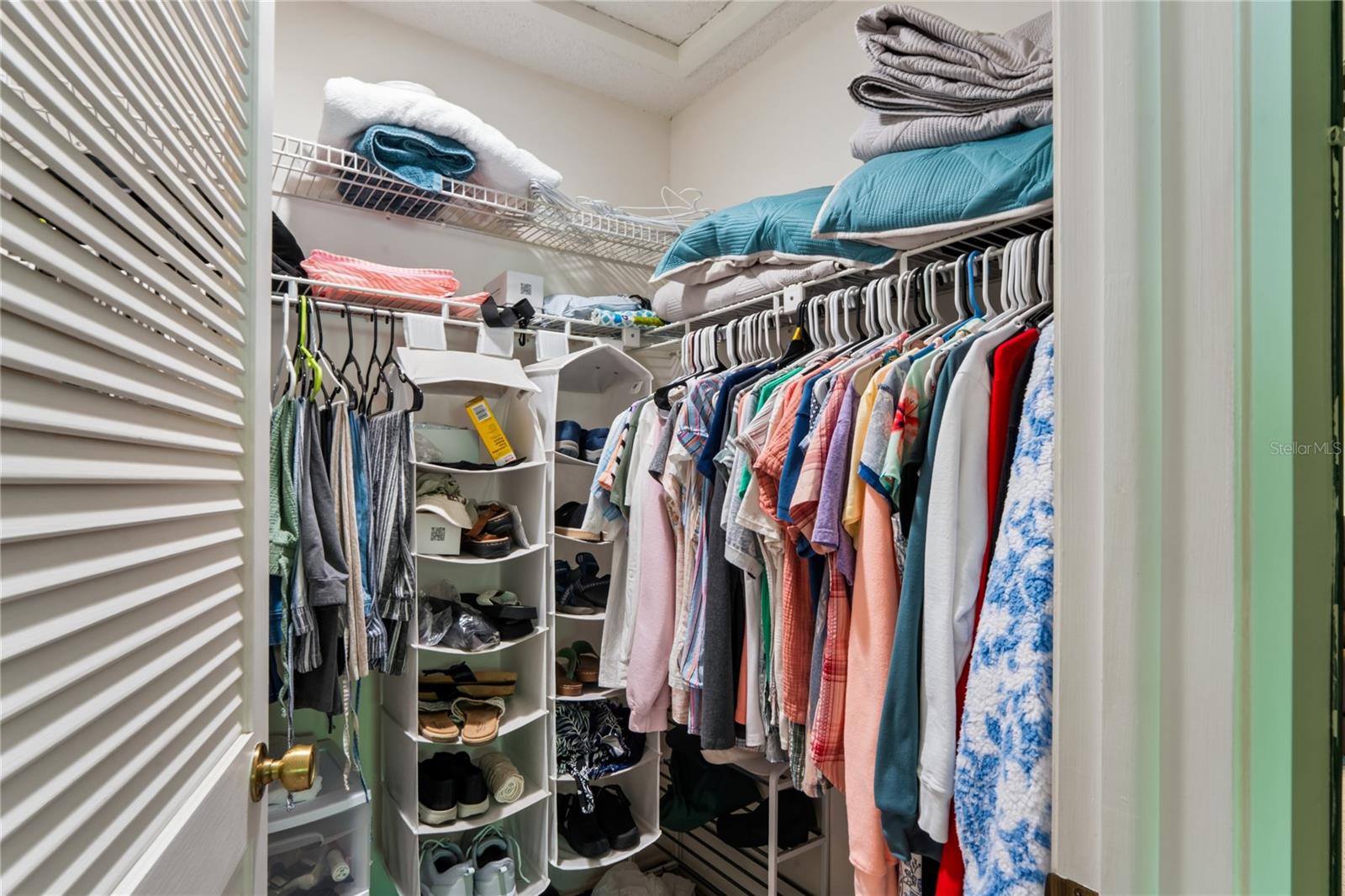 Image 23 of 50 For 12518 Dearborn Drive 12518