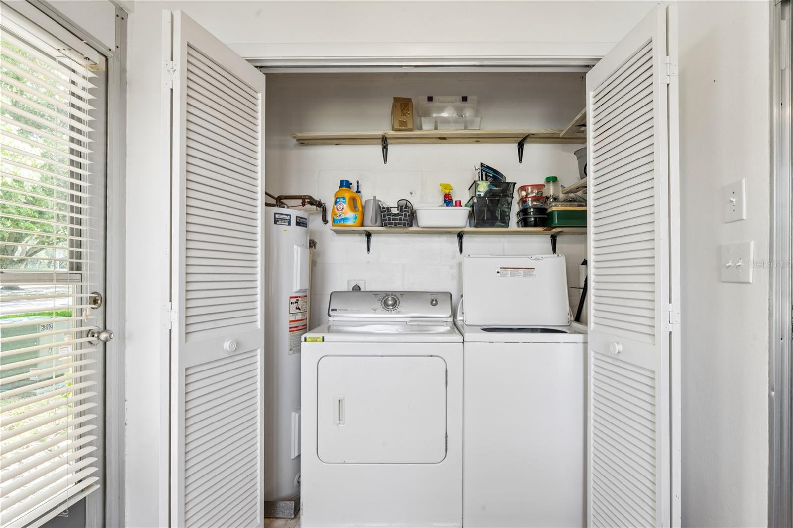 Image 31 of 50 For 12518 Dearborn Drive 12518