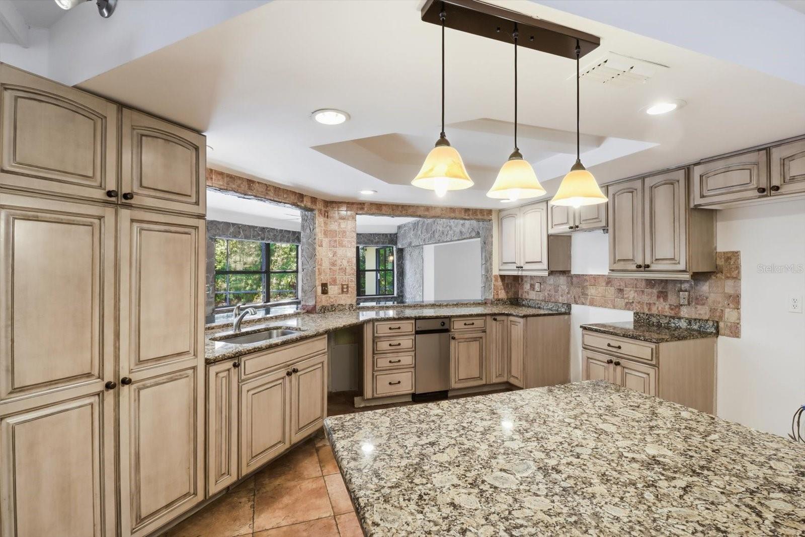 Image 16 of 46 For 8464 Delaware Drive