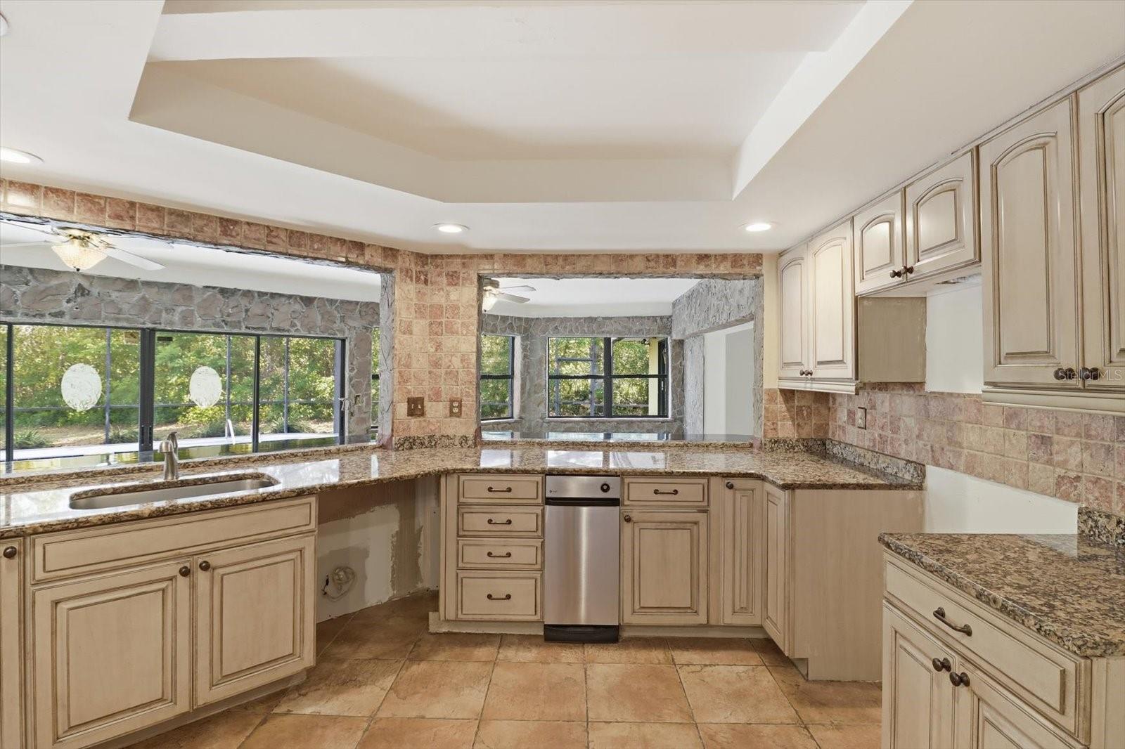 Image 17 of 46 For 8464 Delaware Drive