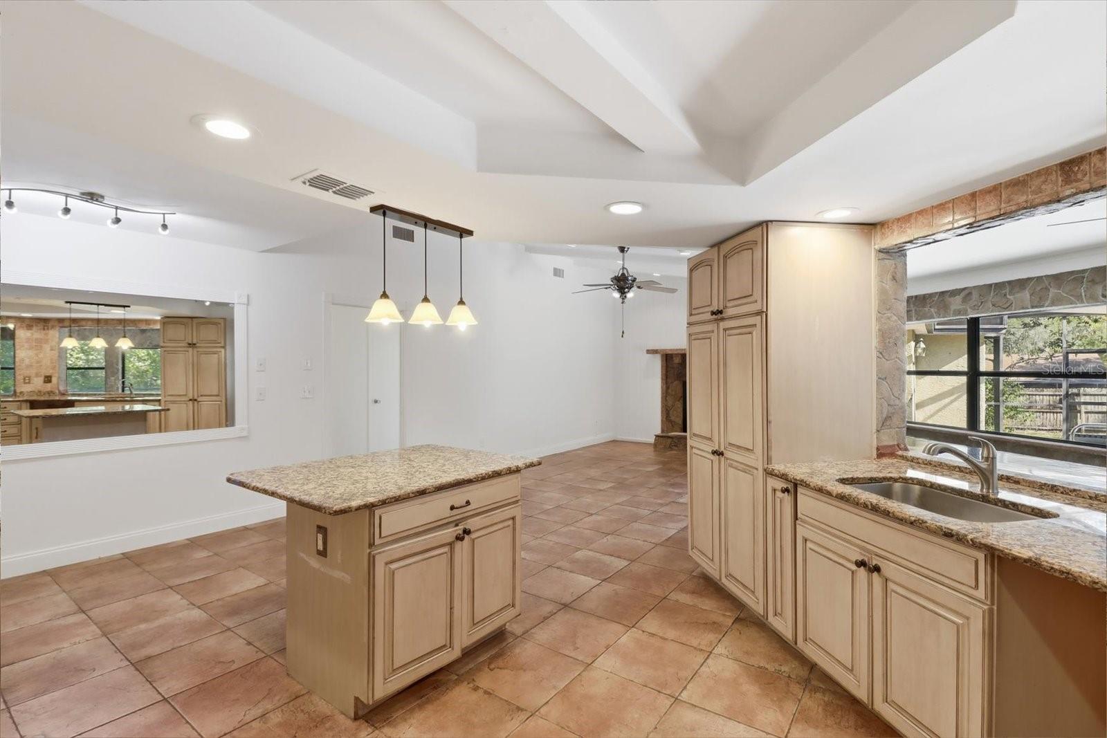 Image 19 of 46 For 8464 Delaware Drive