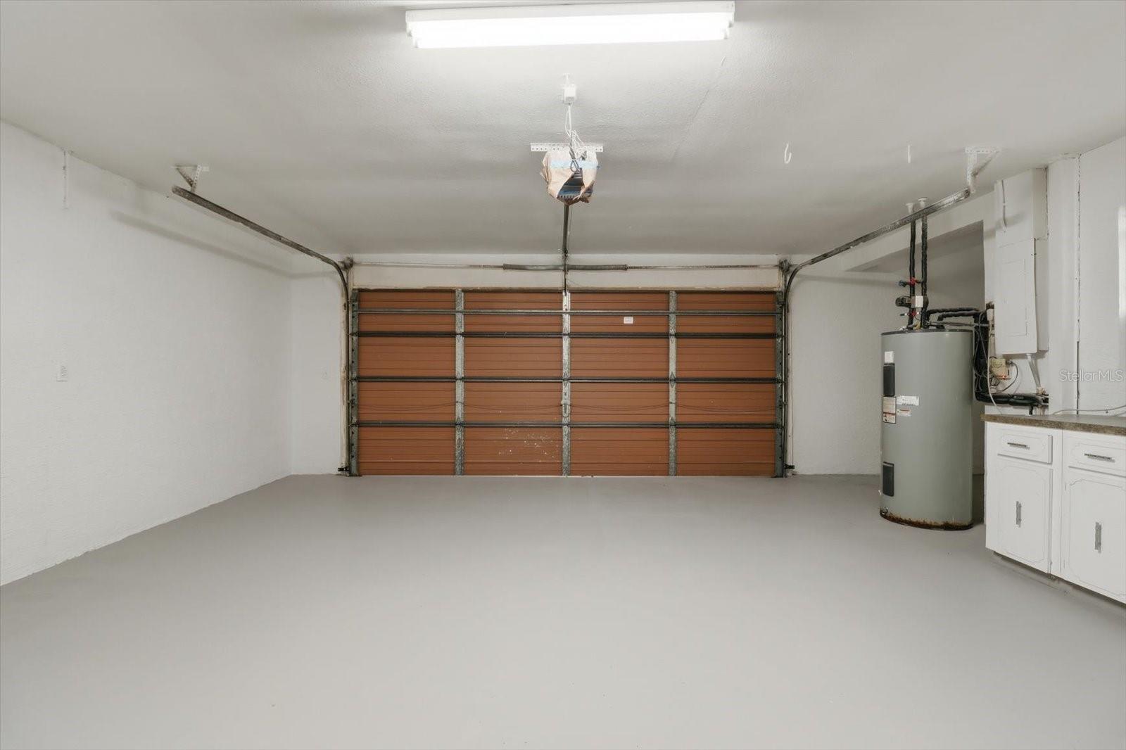 Image 33 of 46 For 8464 Delaware Drive