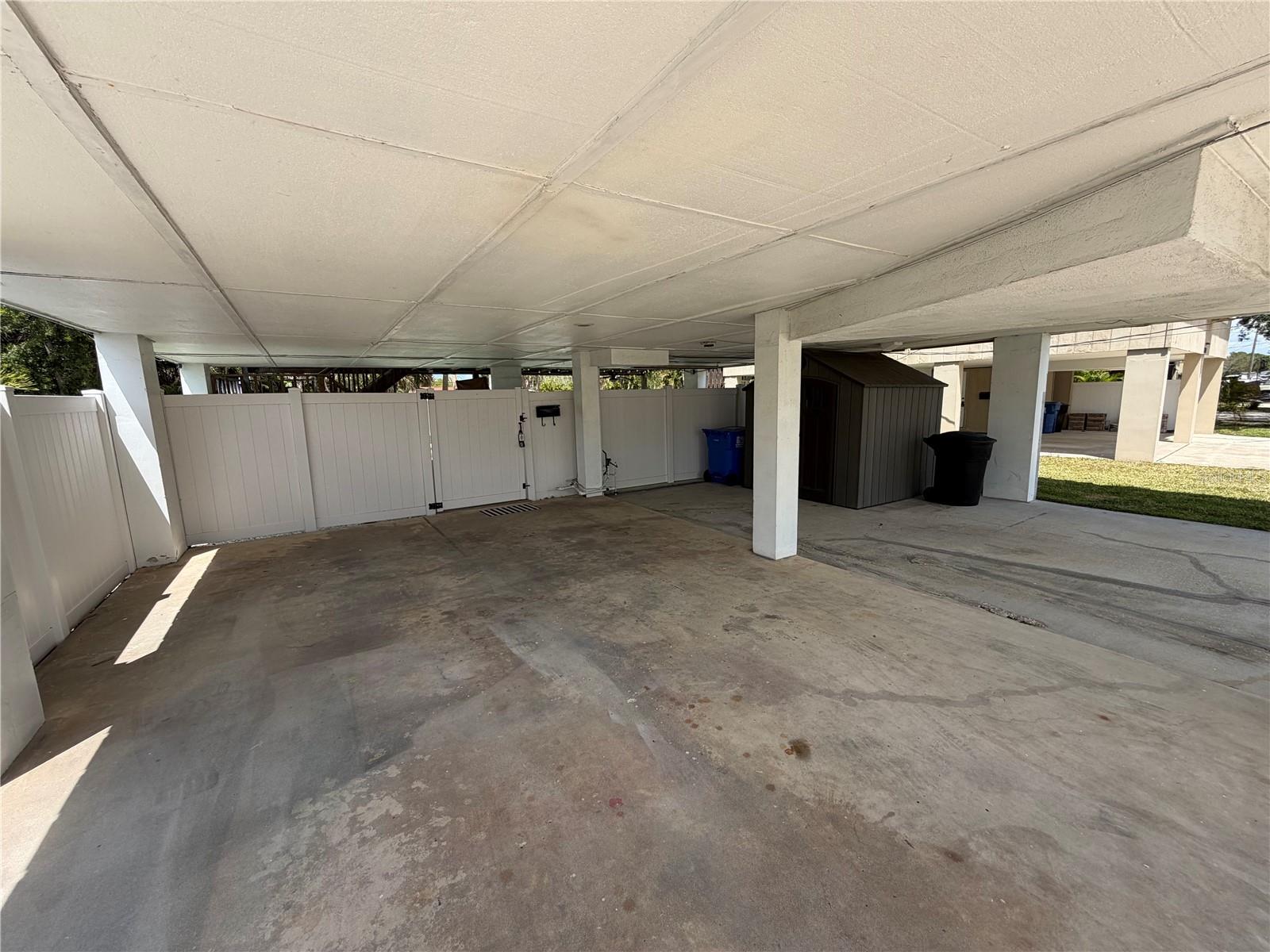 Image 23 of 24 For 3500 Overlook Drive Ne