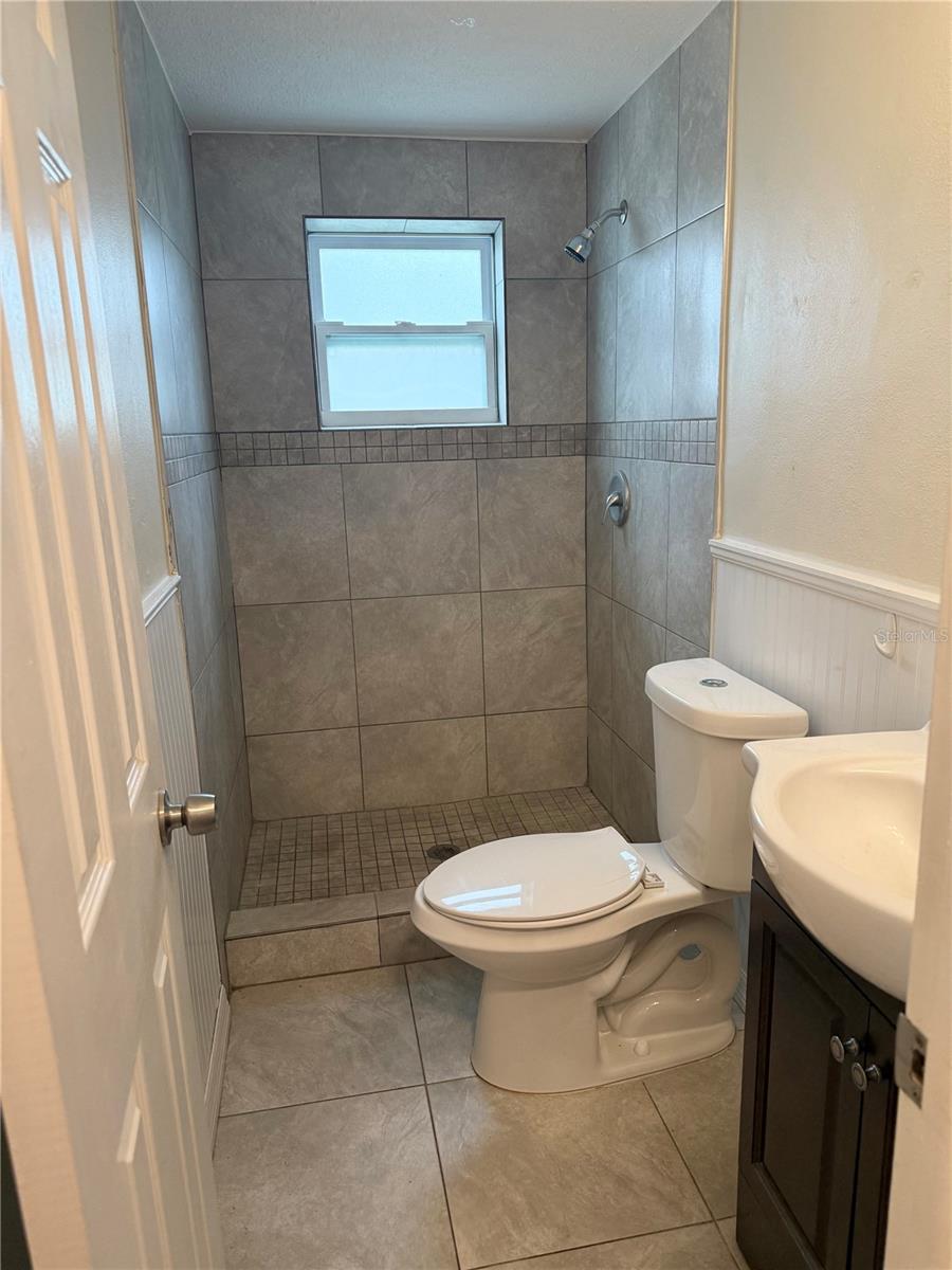 Image 5 of 11 For 10019 Sleepy Hollow Lane