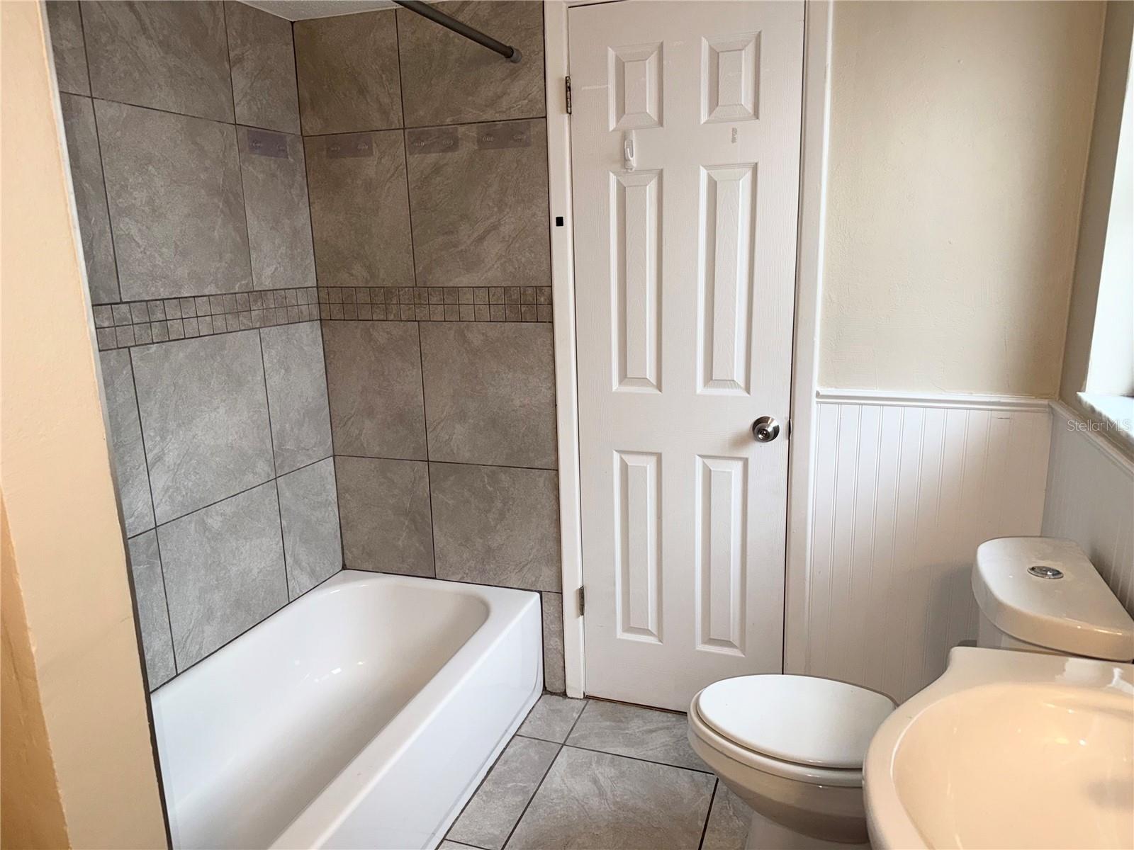 Image 8 of 11 For 10019 Sleepy Hollow Lane