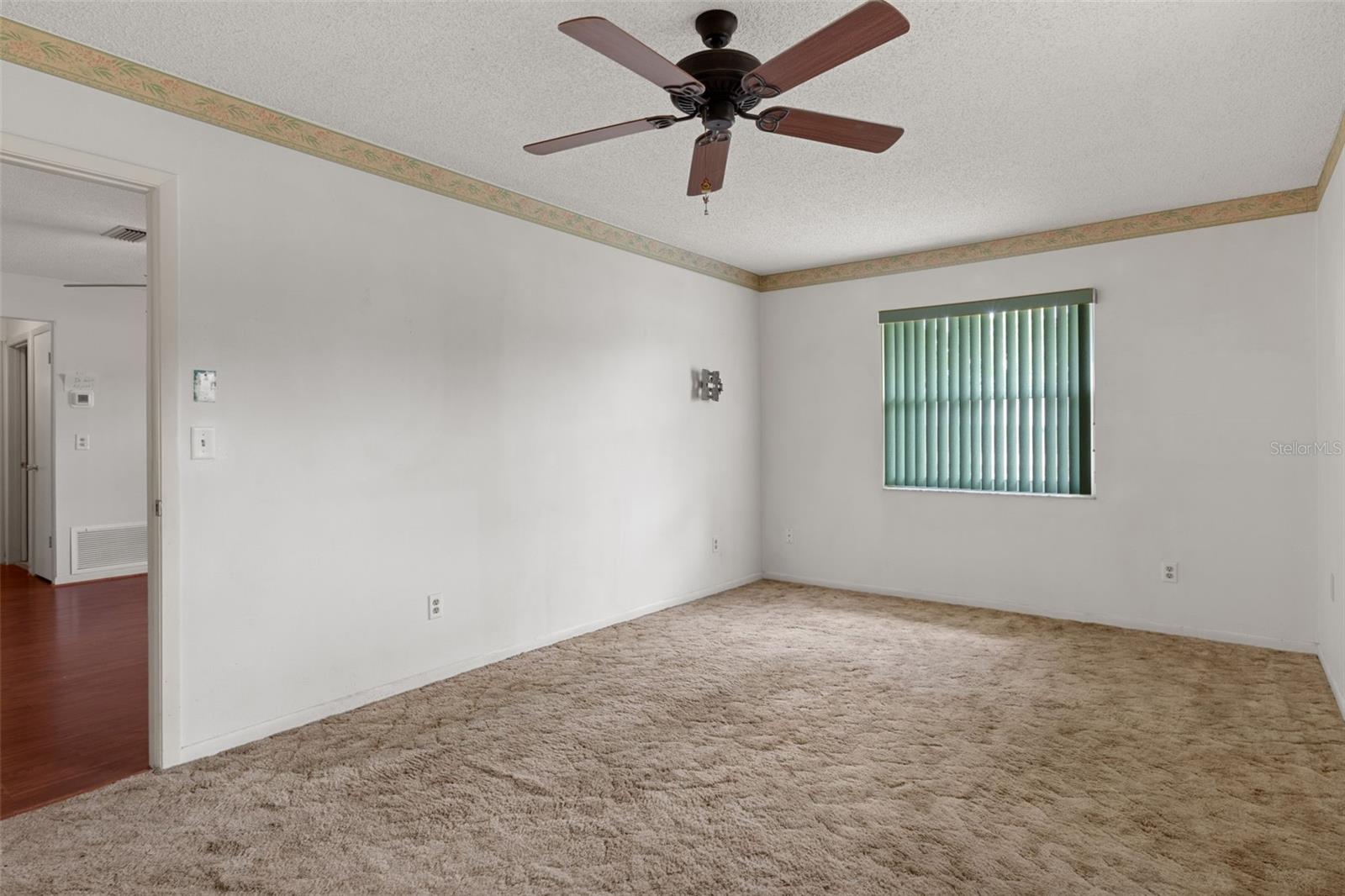 Image 29 of 50 For 5121 Springwood Road