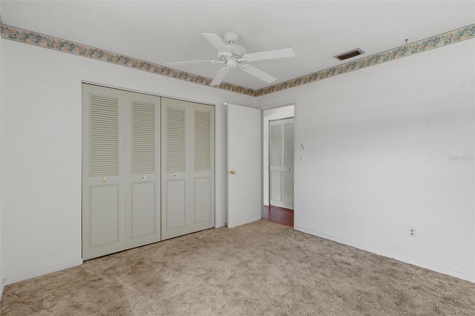 Image 32 of 50 For 5121 Springwood Road