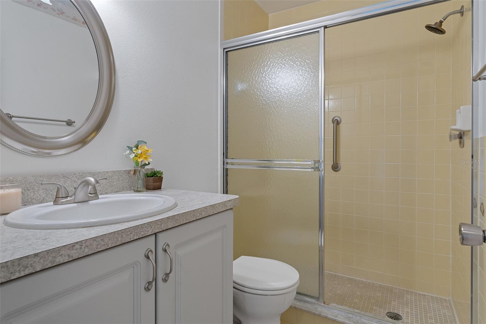 Image 34 of 50 For 5121 Springwood Road