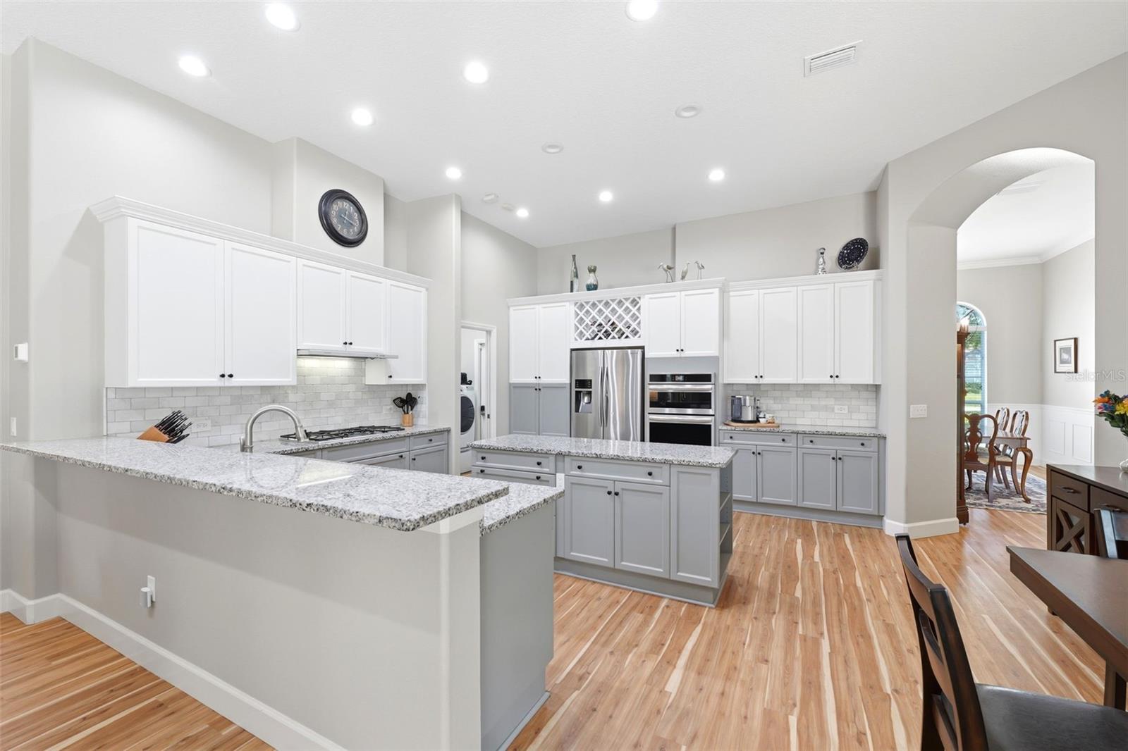 Image 16 of 90 For 19708 Wellington Manor Boulevard