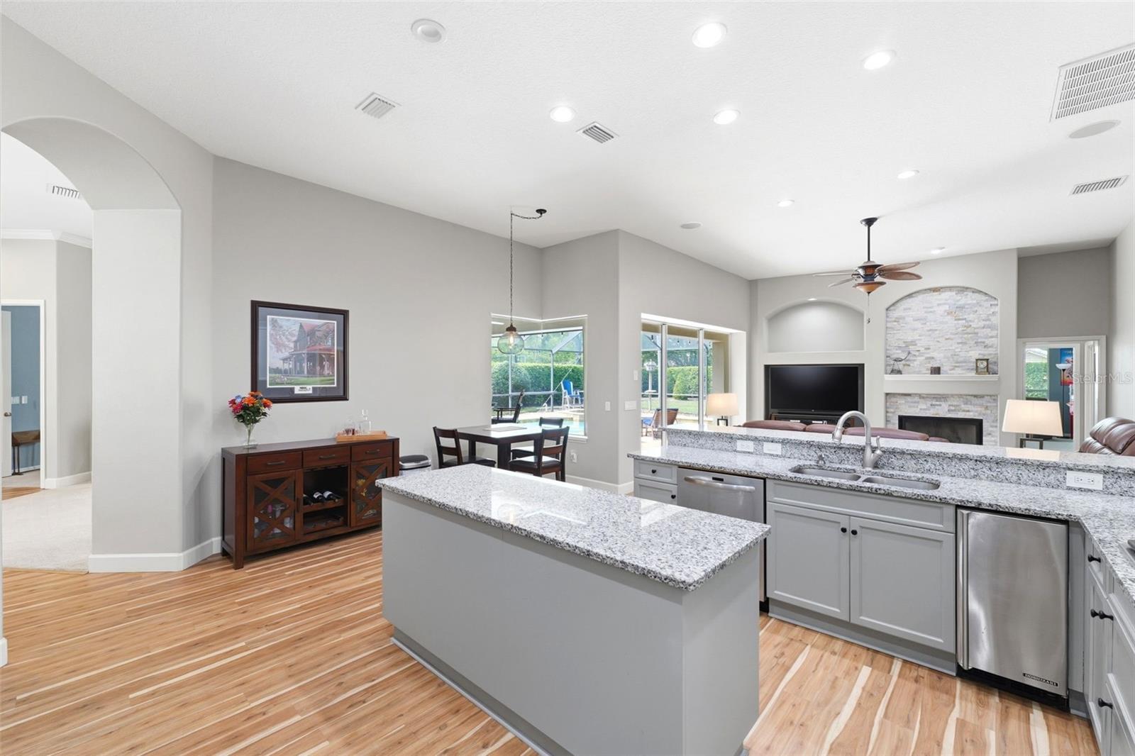 Image 21 of 90 For 19708 Wellington Manor Boulevard