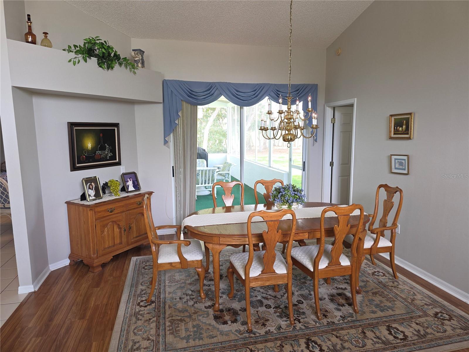 Image 4 of 28 For 2019 Quailwood Lane