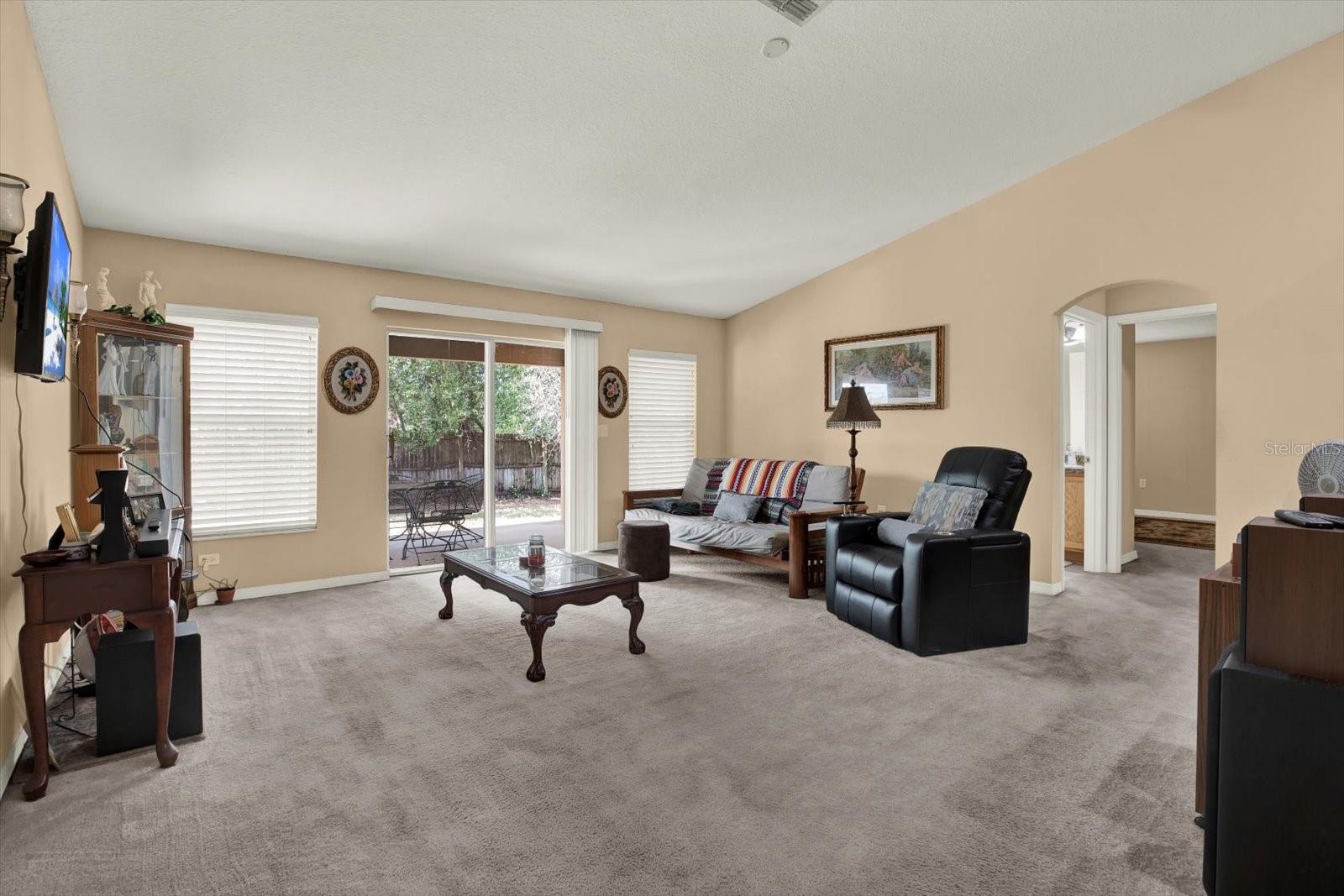 Image 14 of 31 For 5477 Colchester Avenue