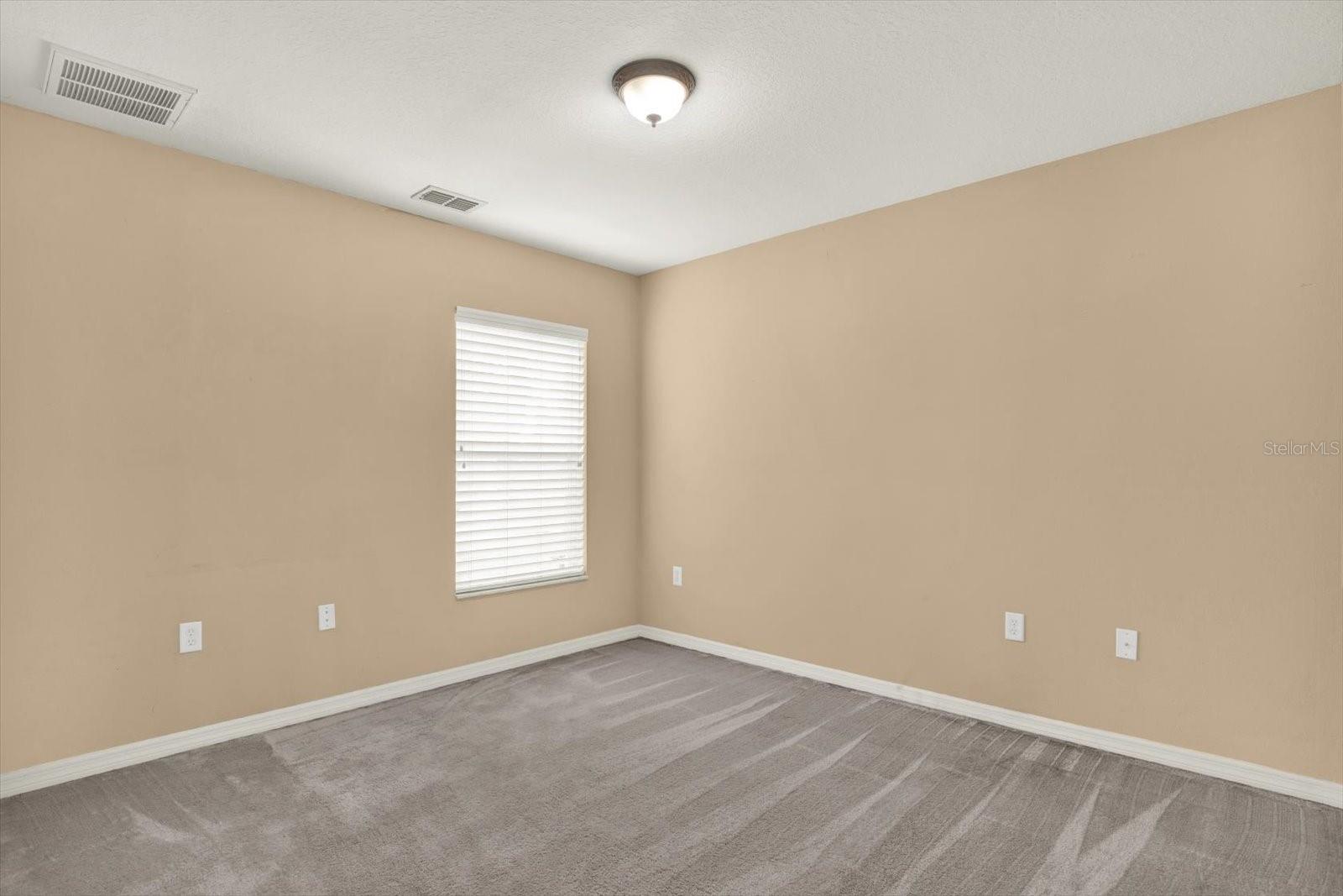 Image 24 of 31 For 5477 Colchester Avenue