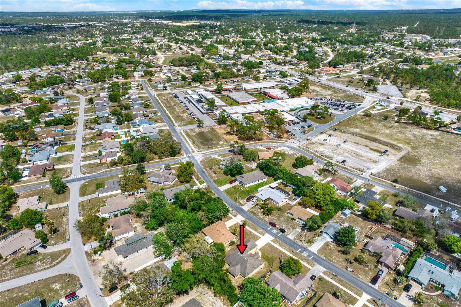 Image 5 of 31 For 5477 Colchester Avenue