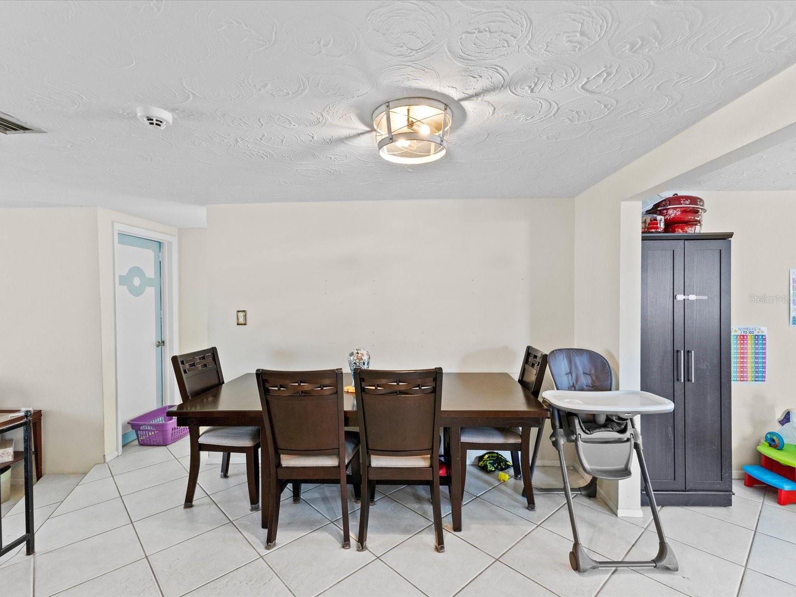 Image 10 of 44 For 5646 Andrea Drive