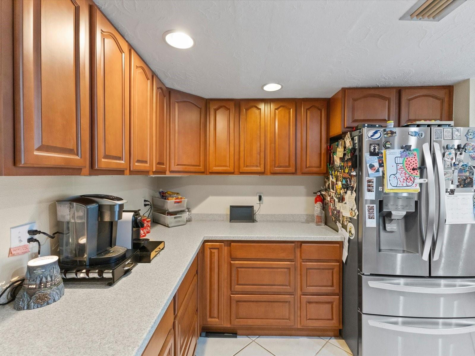 Image 18 of 44 For 5646 Andrea Drive