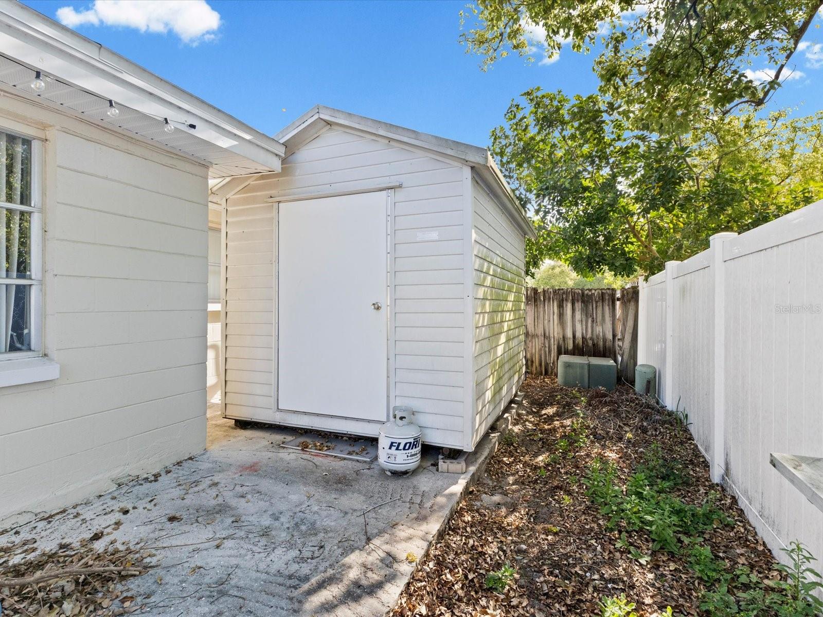 Image 31 of 44 For 5646 Andrea Drive